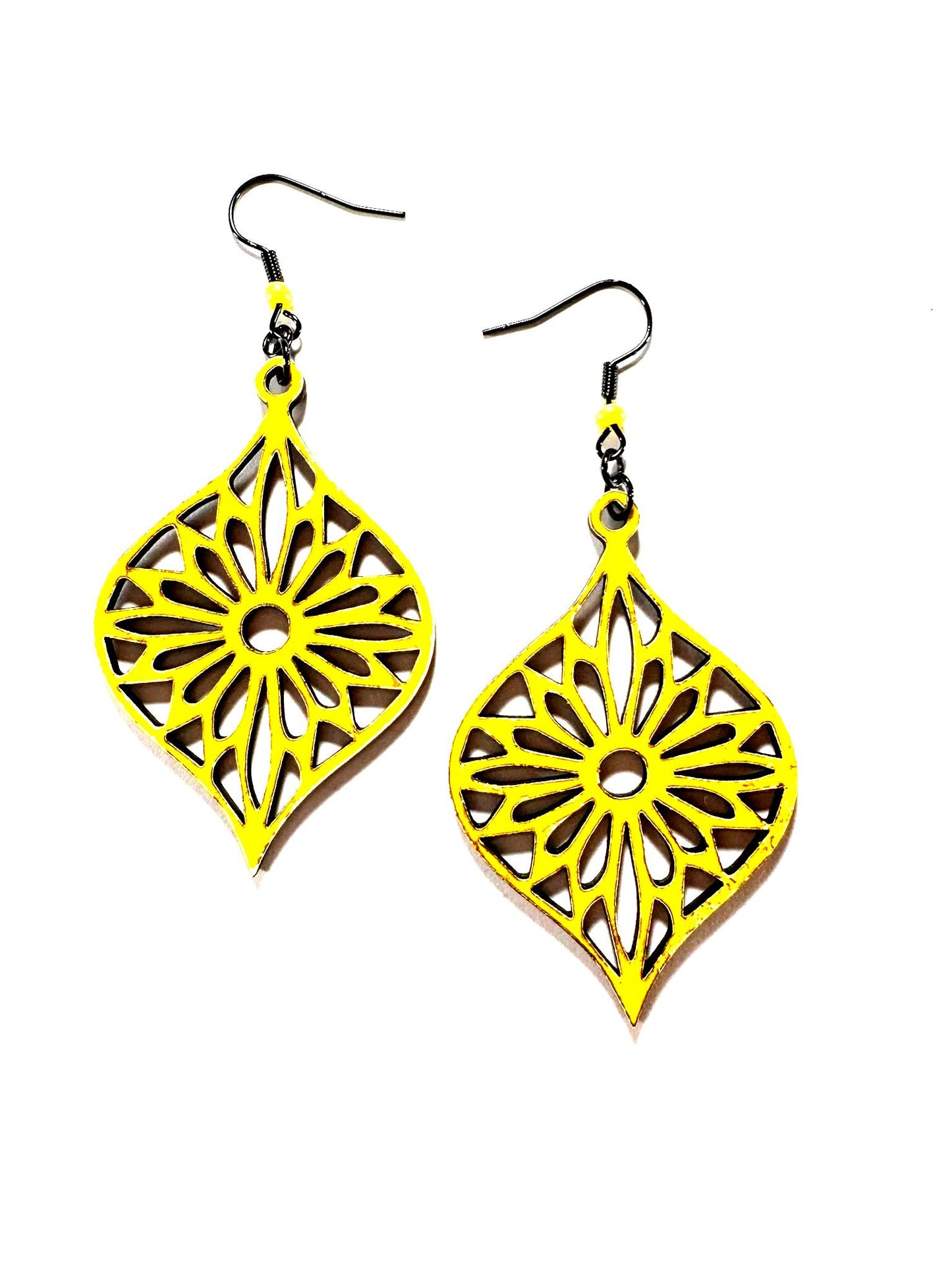 Averline Yellow